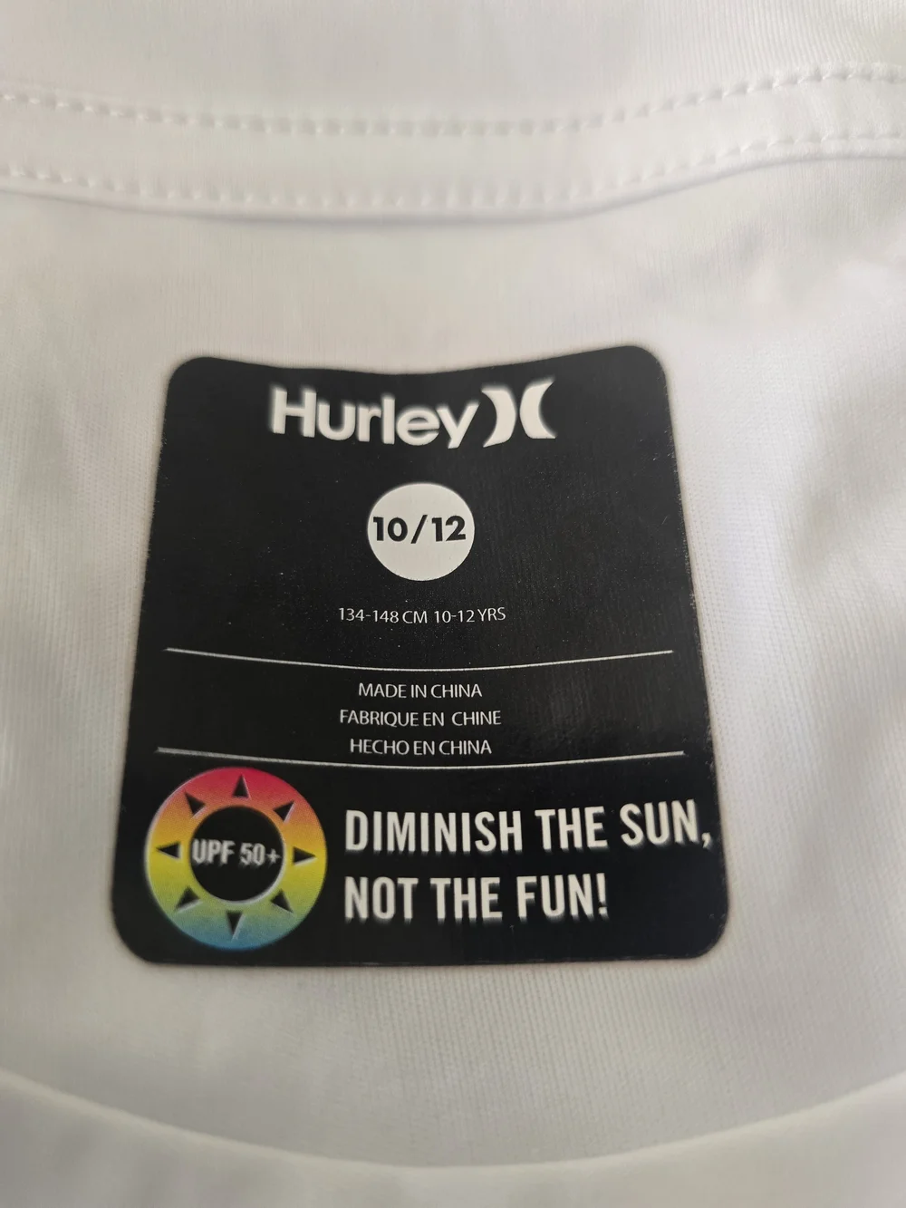 Hurley White Long Sleeve Kids Rash Guard  Pastel Rainbow Heart Logo 10/12